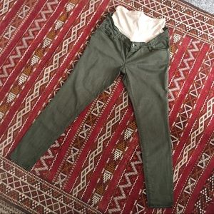 Old Navy, Maternity Rockstar Color Wash Jeans